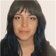 Estudiante de Filología Inglesa en la Universidad Autónoma de Barcelona. Cuento con el Certificate on Advanced English (C1)